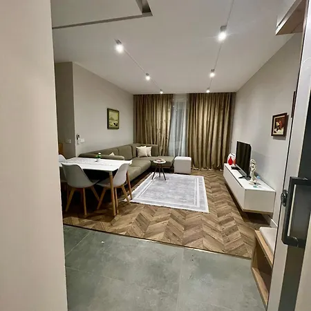 Apartment Fiori Di Bosko Tirana